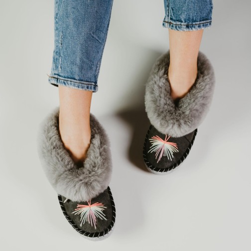 Tradycyjne kapcie damskie  Marshmallow Toes